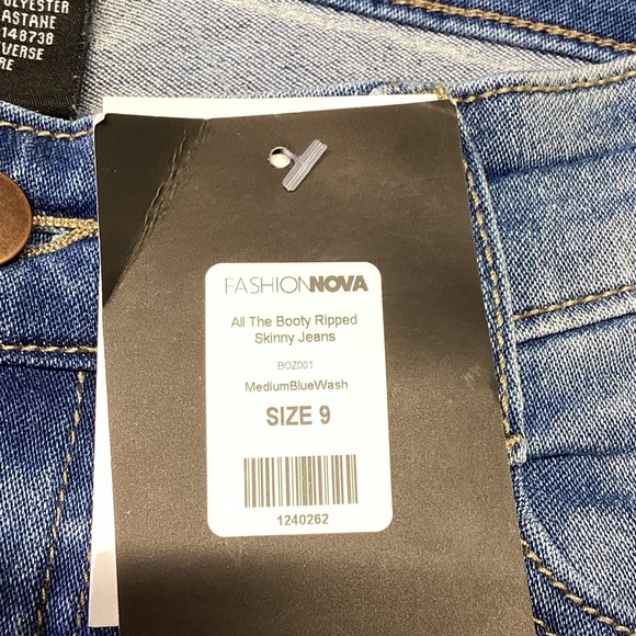 Fashion Nova Women's Blue All The Booty Ripped Skinny Jeans Size 9 - Picture 9 of 12